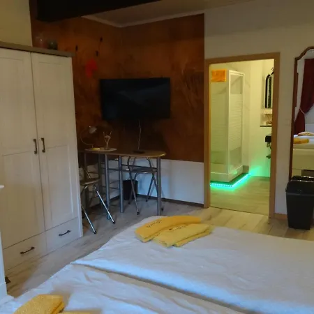 & Gaestehaus Paffrath Lejlighed *